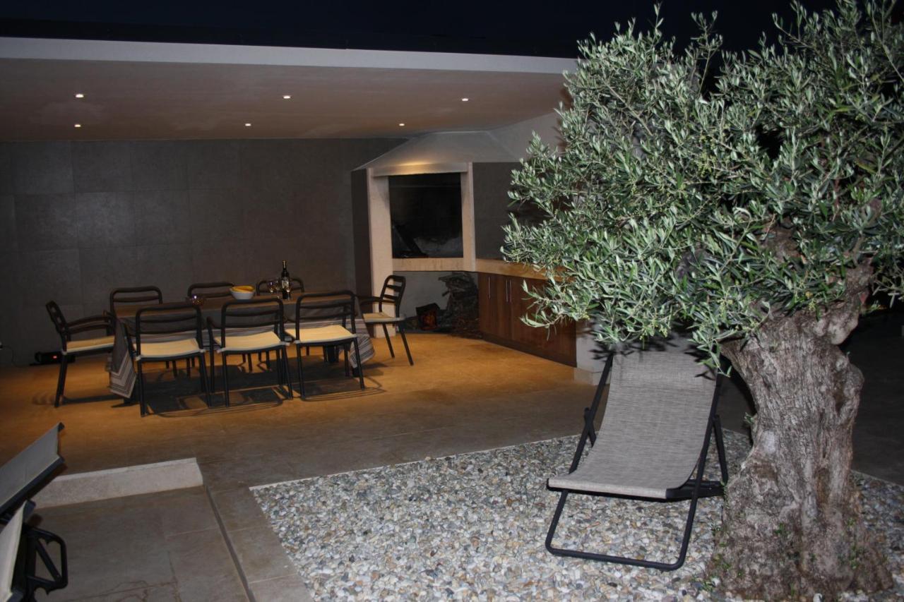 Villa Caprice - Krk Milohnici Exterior photo